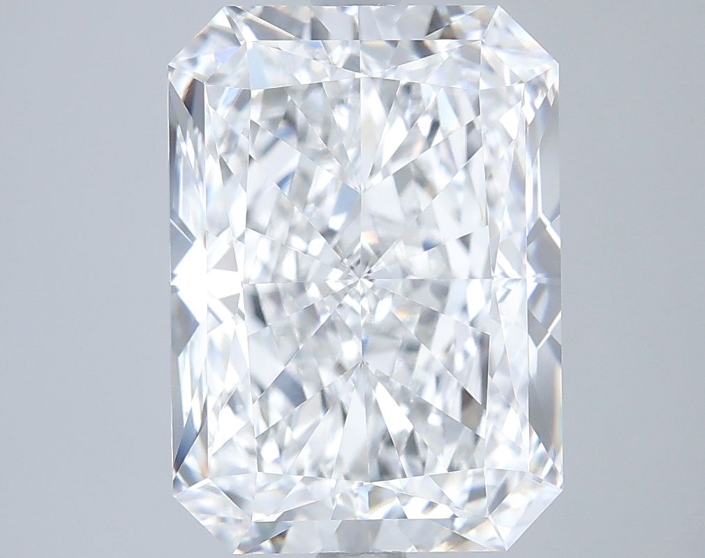 4.96 ct. radiant Lab Grown Diamond front image