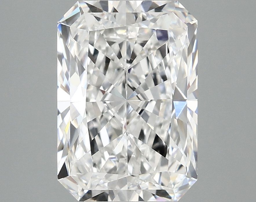 3.05 ct. radiant Lab Grown Diamond front image