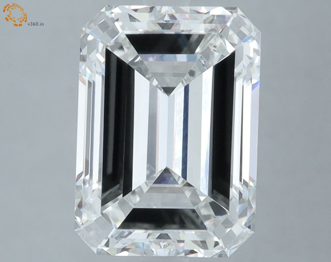 4.57 ct. emerald Lab Grown Diamond front image