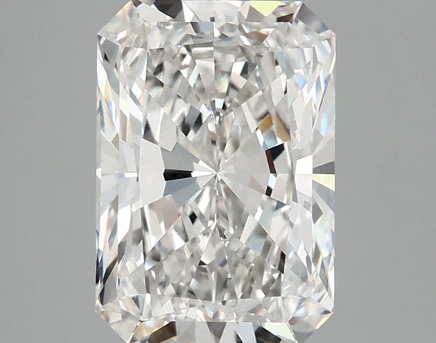 3.10 ct. radiant Lab Grown Diamond front image