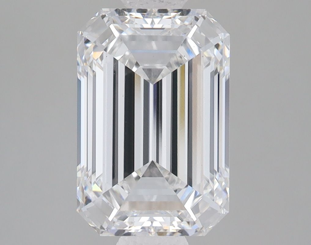 3.21 ct. emerald Lab Grown Diamond front image