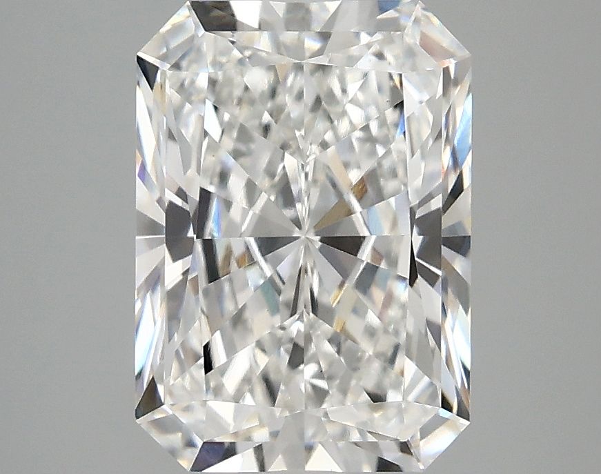 2.97 ct. radiant Lab Grown Diamond front image