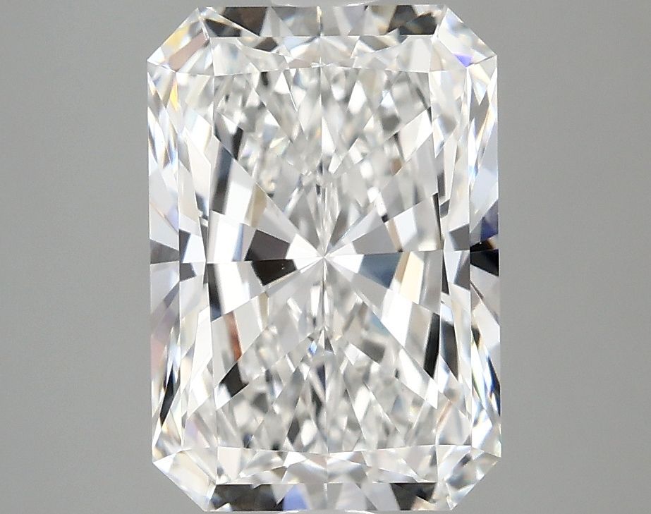 3.09 ct. radiant Lab Grown Diamond front image