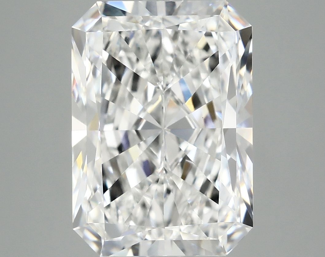 5.06 ct. radiant Lab Grown Diamond front image