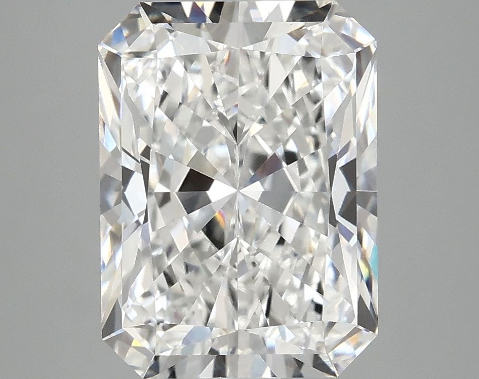 4.05 ct. radiant Lab Grown Diamond front image