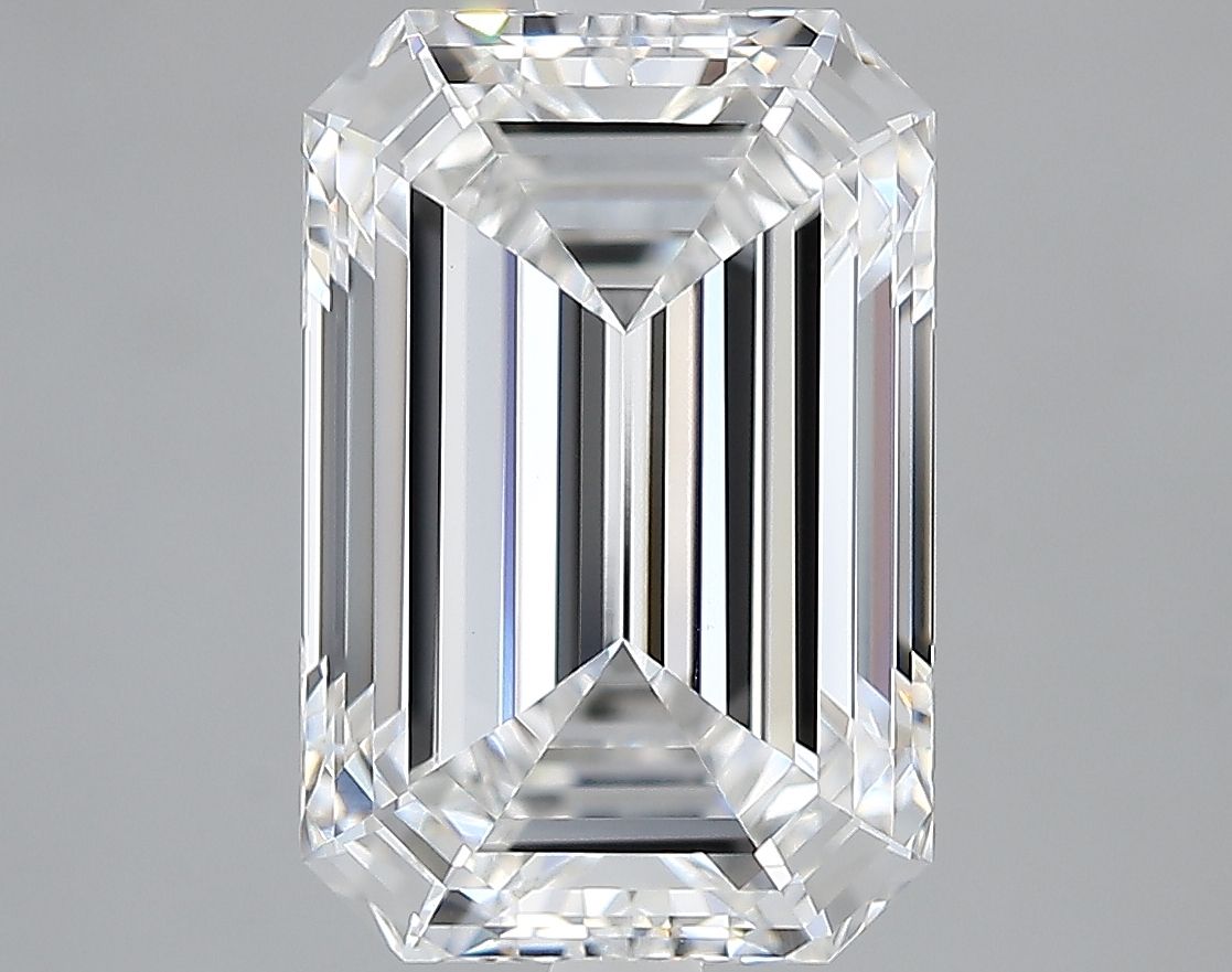 3.65 ct. emerald Lab Grown Diamond front image