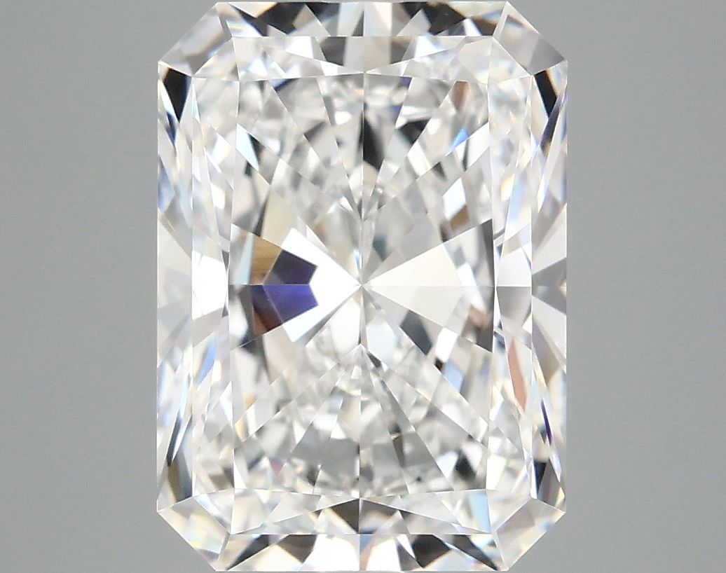 5.09 ct. radiant Lab Grown Diamond front image