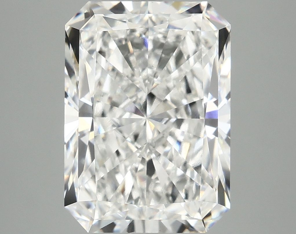 4.91 ct. radiant Lab Grown Diamond front image