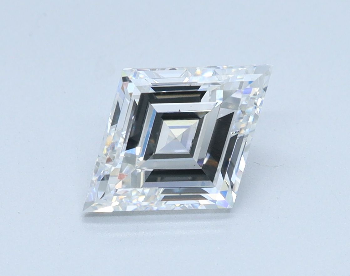 1.1 ct lab-grown Lozenge Diamond