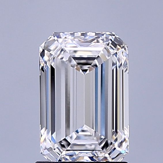 1.60 ct. emerald Lab Grown Diamond front image