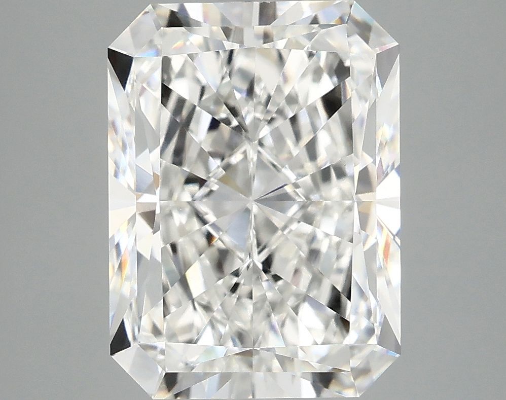 5.00 ct. radiant Lab Grown Diamond front image