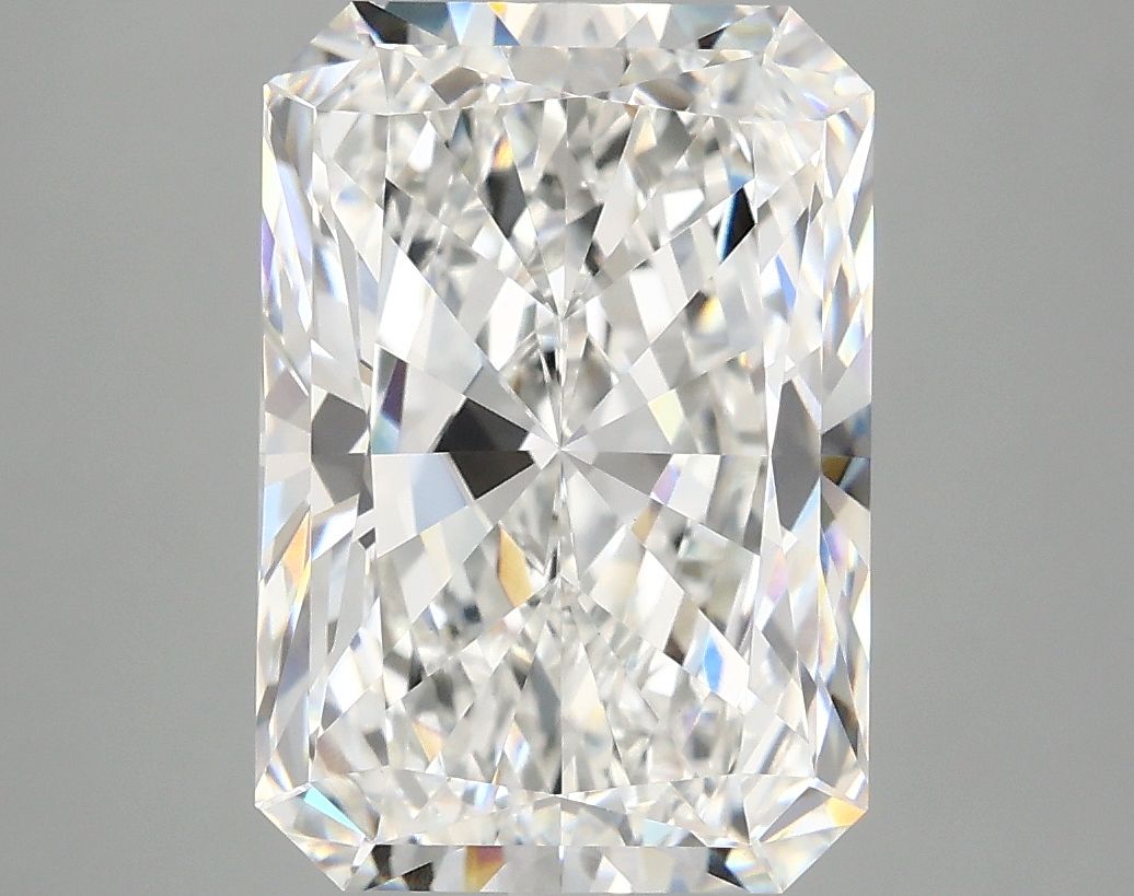 4.99 ct. radiant Lab Grown Diamond front image
