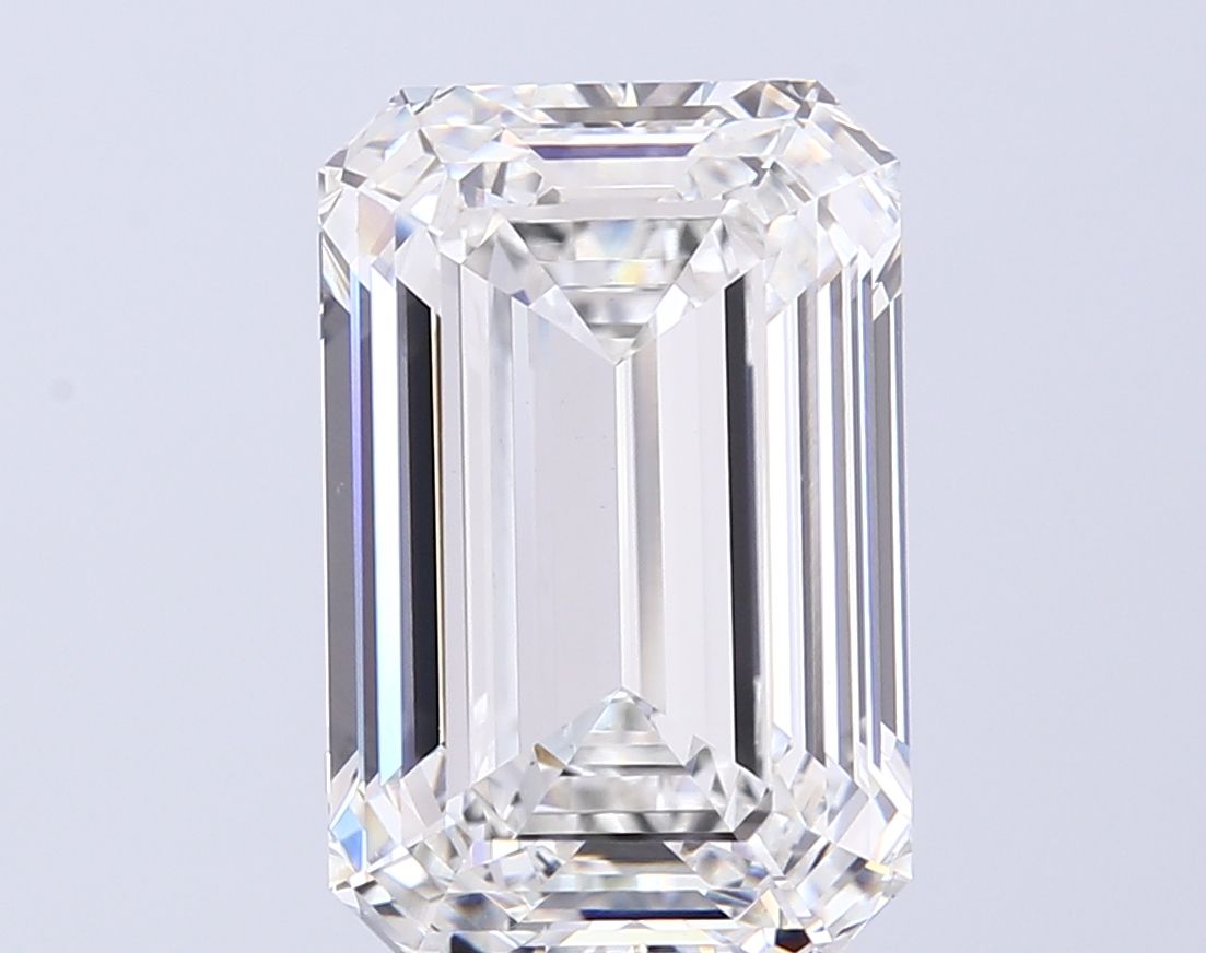 9.05 ct. emerald Lab Grown Diamond front image