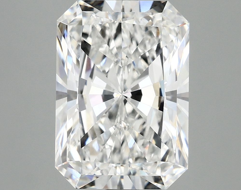 4.05 ct. radiant Lab Grown Diamond front image