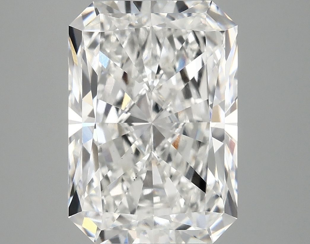 5.10 ct. radiant Lab Grown Diamond front image