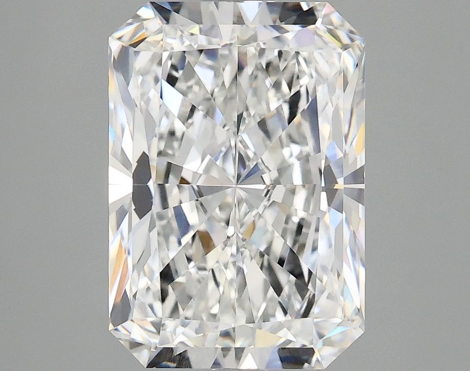 3.08 ct. radiant Lab Grown Diamond front image