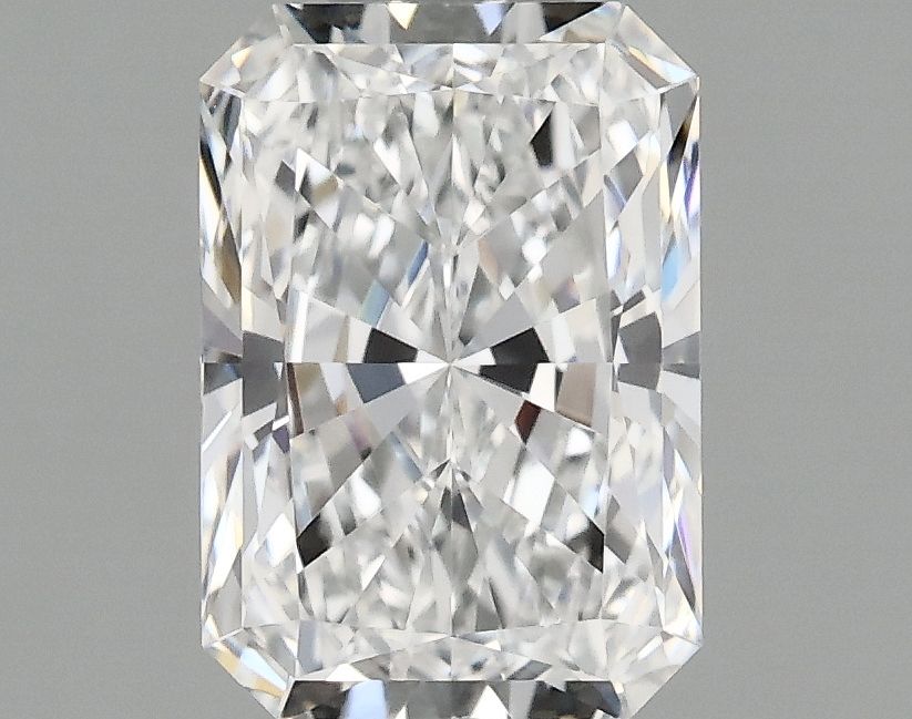 1.04 ct. radiant Lab Grown Diamond front image