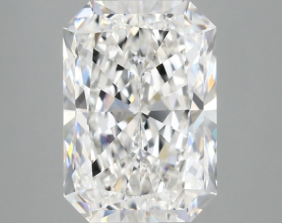 3.92 ct. radiant Lab Grown Diamond front image