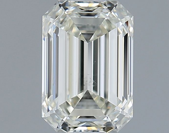 1.30 ct Emerald diamond