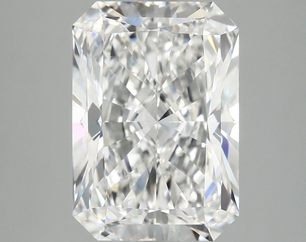 4.19 ct. radiant Lab Grown Diamond front image