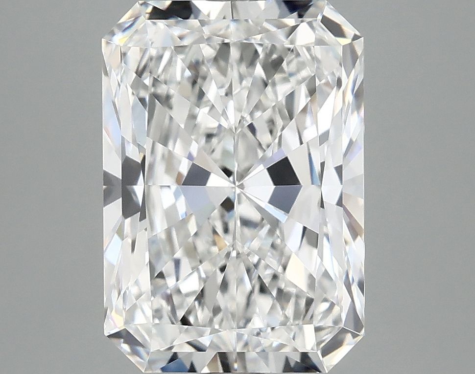4.19 ct. radiant Lab Grown Diamond front image