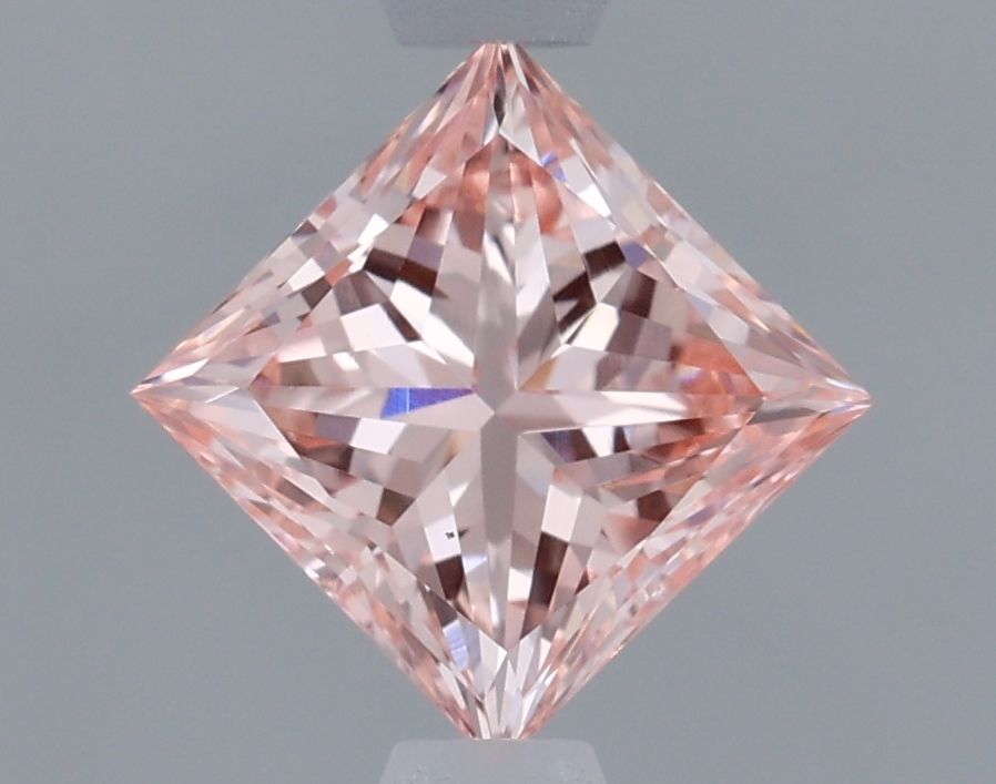 0.95 ct. princess Lab Grown Diamond front image
