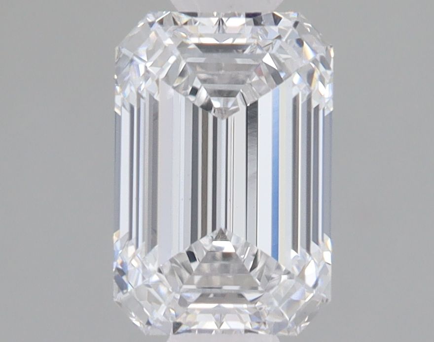 1.53 ct. emerald Lab Grown Diamond front image