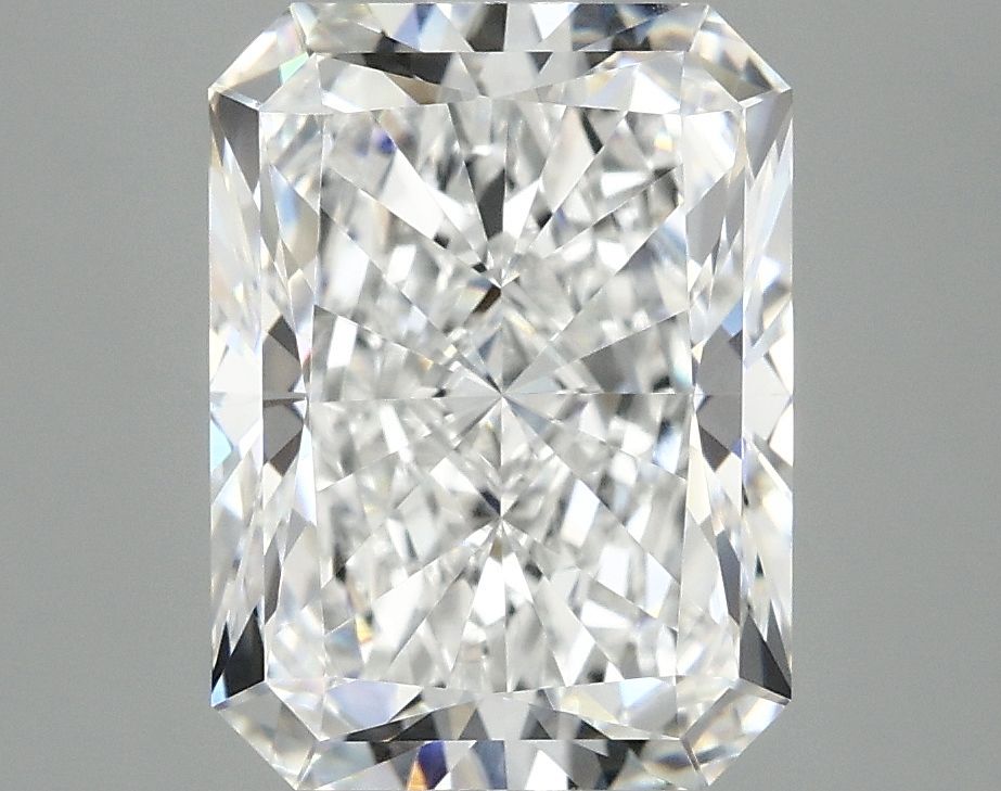 3.93 ct. radiant Lab Grown Diamond front image