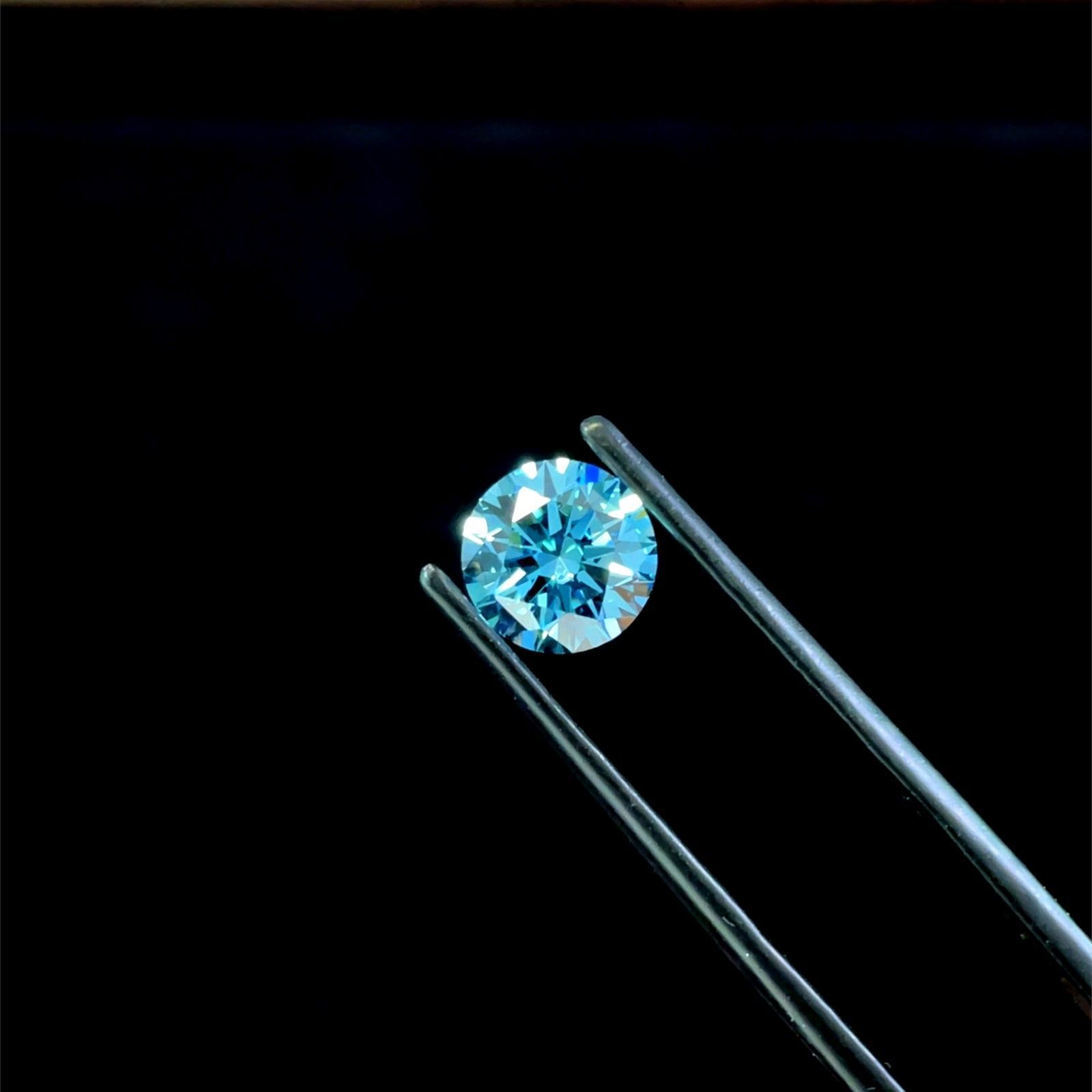 1.51 ct. round Lab Grown Diamond front image