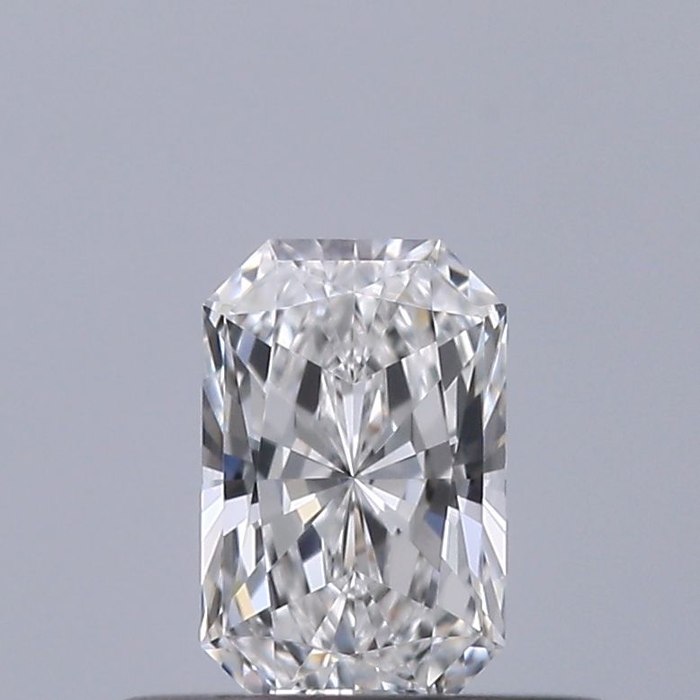 0.3 Carat Radiant Diamond E IF