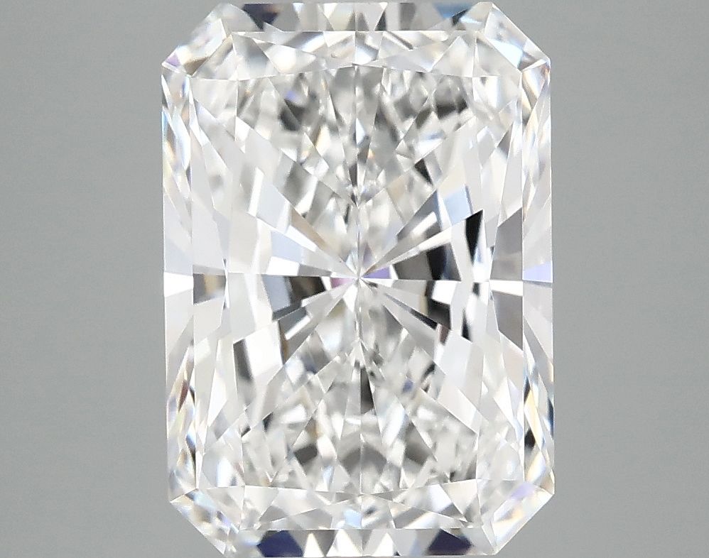 4.05 ct. radiant Lab Grown Diamond front image