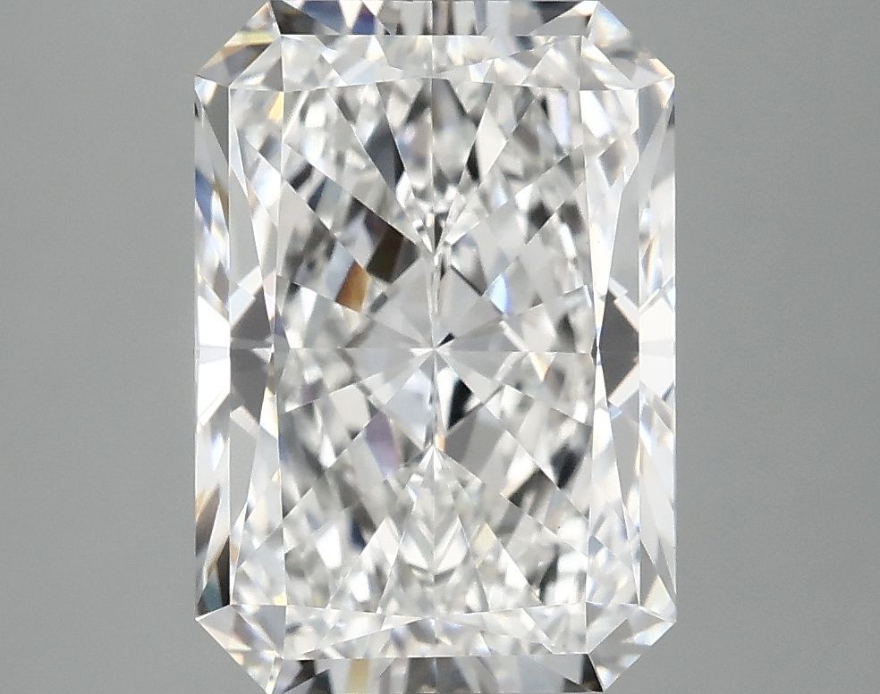 4.17 ct. radiant Lab Grown Diamond front image