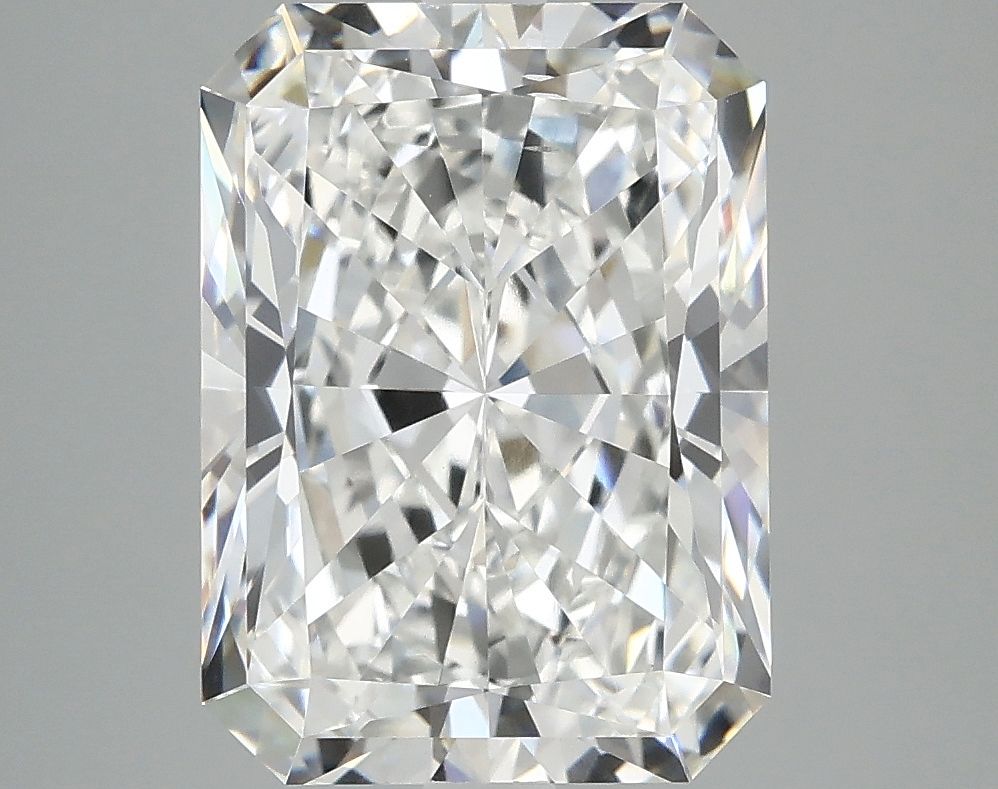4.81 ct. radiant Lab Grown Diamond front image