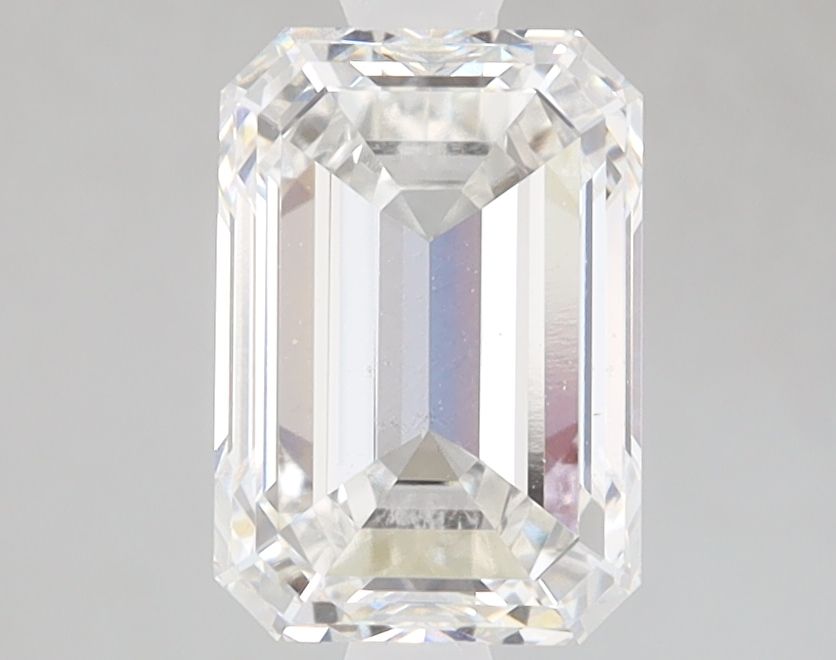 2.01 carat f VS2 EX Cut IGI emerald diamond