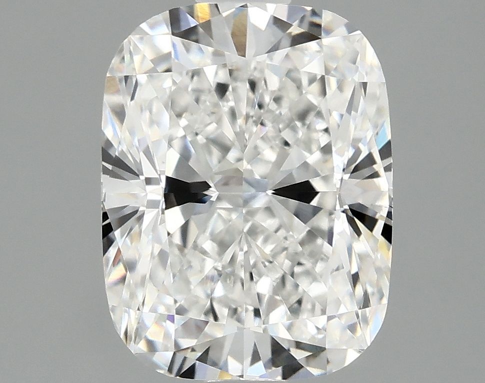1.84 ct lab-grown Cushion modified Diamond