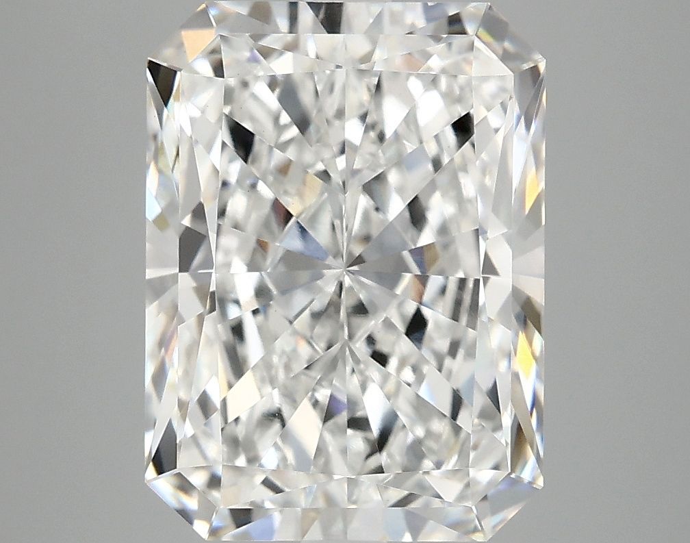 4.89 ct. radiant Lab Grown Diamond front image