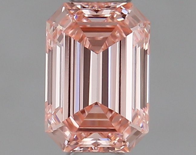 0.34 ct Emerald diamond