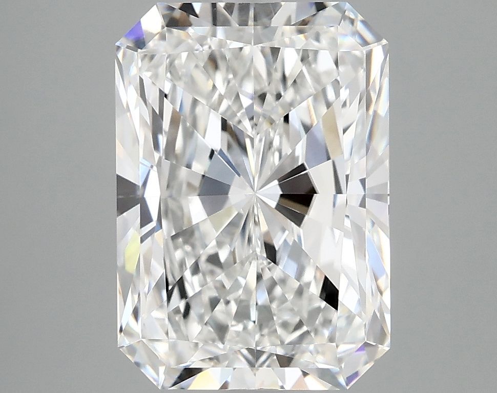 4.02 ct. radiant Lab Grown Diamond front image