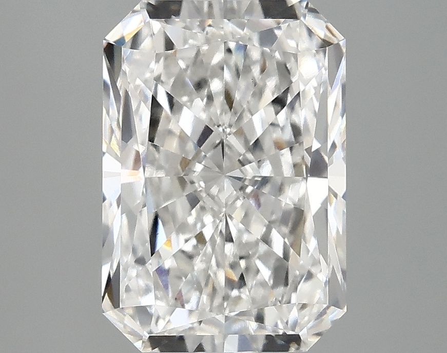 2.99 ct. radiant Lab Grown Diamond front image