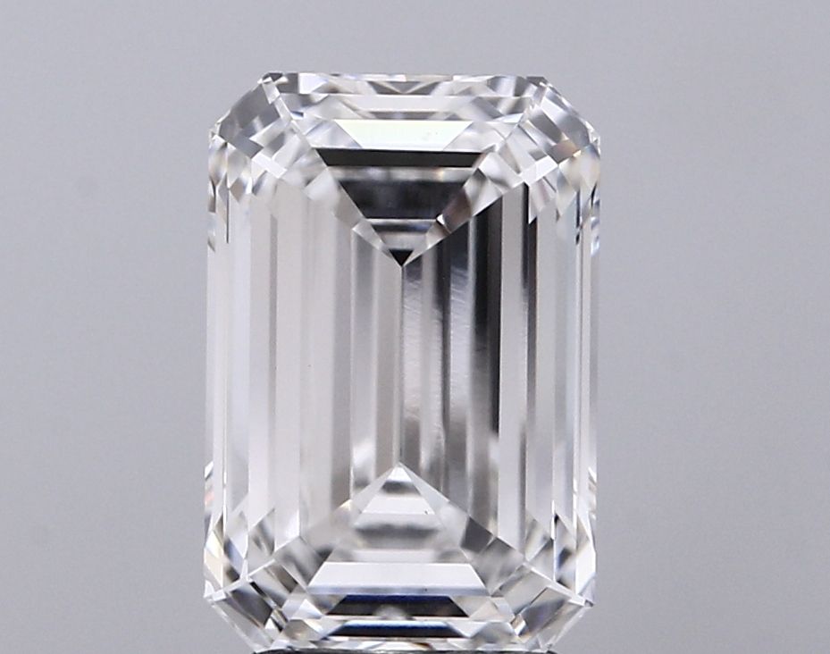 3.51 ct. emerald Lab Grown Diamond front image