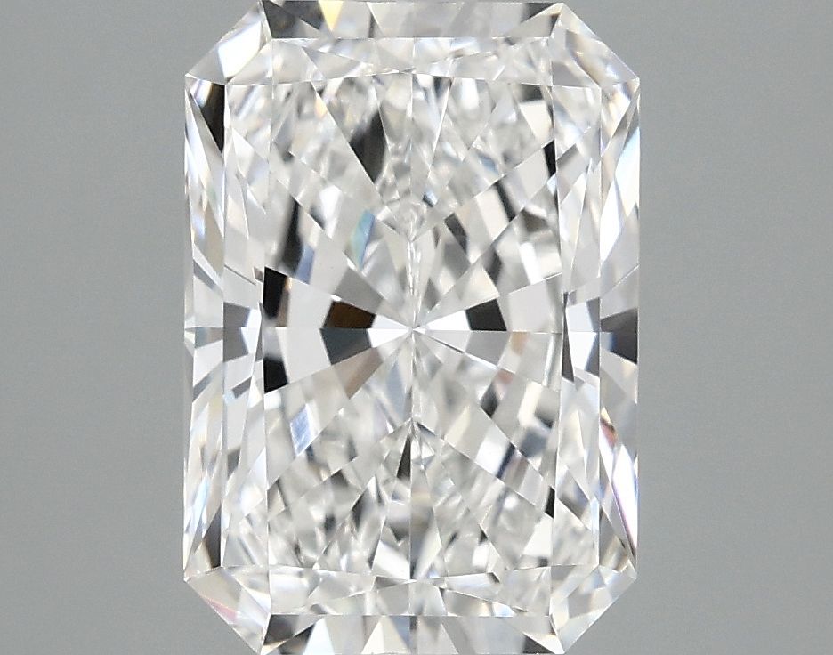 2.97 ct. radiant Lab Grown Diamond front image