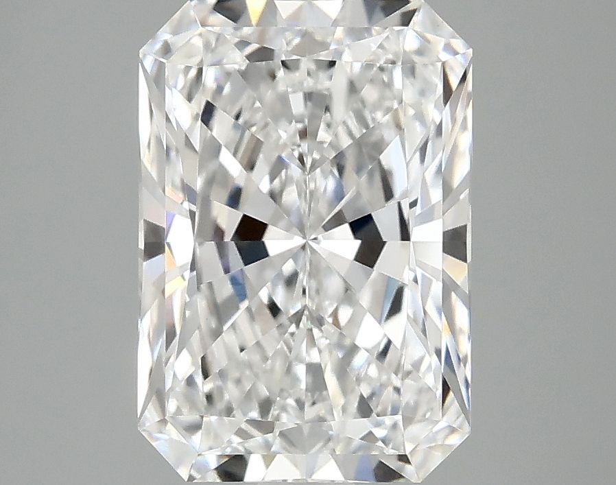3.09 ct. radiant Lab Grown Diamond front image