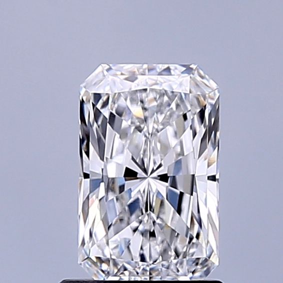 1.14 ct. radiant Lab Grown Diamond front image