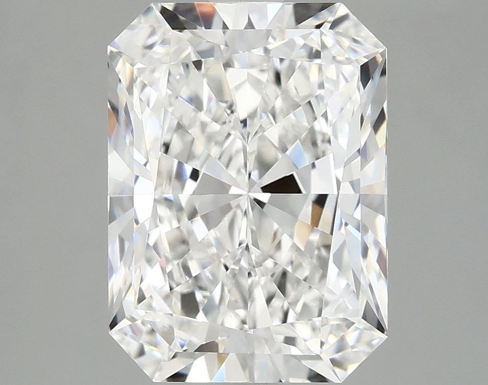 3.88 ct. radiant Lab Grown Diamond front image