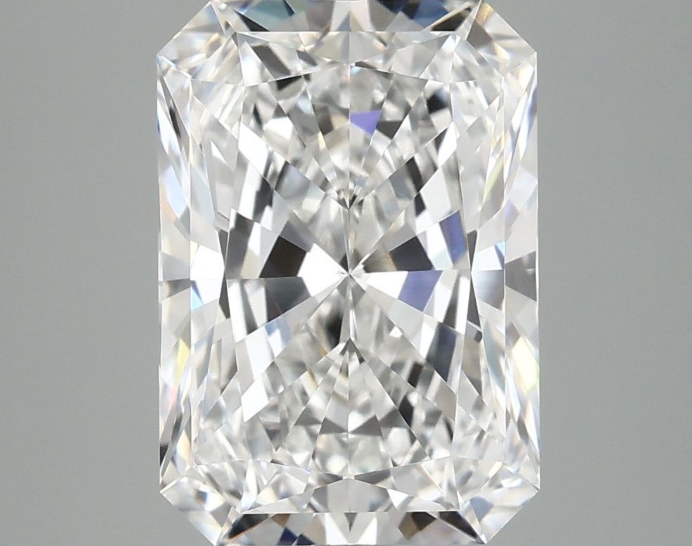 4.14 ct. radiant Lab Grown Diamond front image