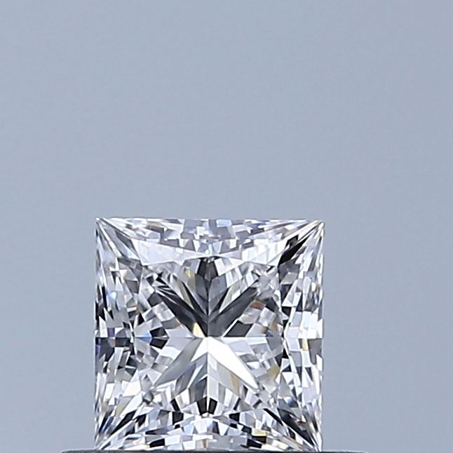 0.55 ct. princess Lab Grown Diamond front image