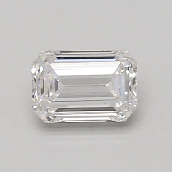 0.7 ct lab-grown Emerald Diamond