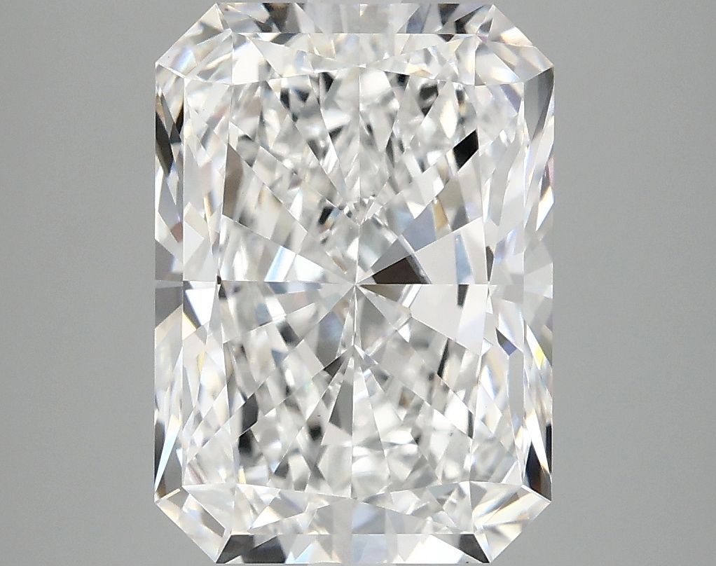 4.85 ct. radiant Lab Grown Diamond front image