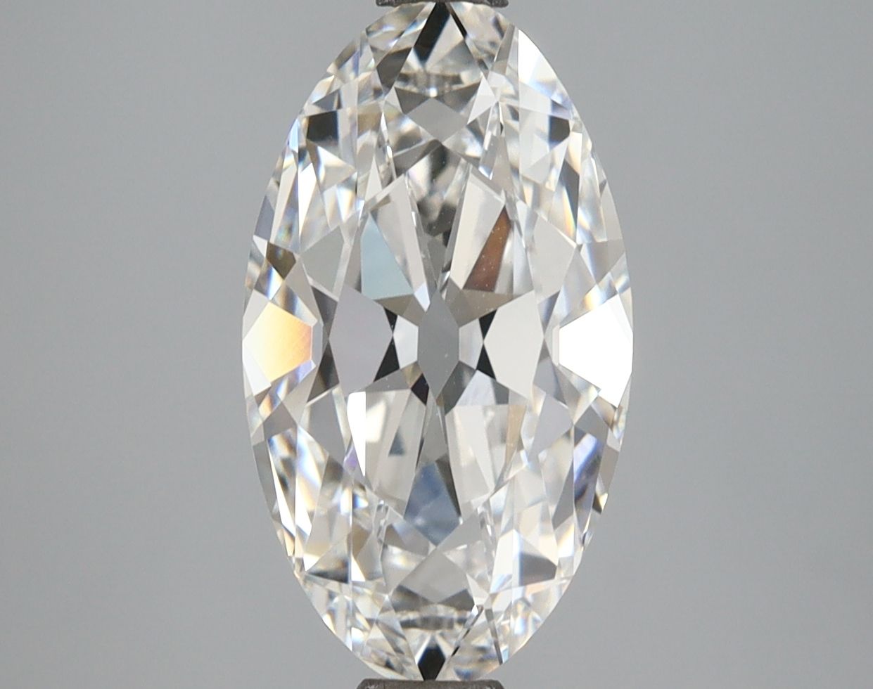 3.15 ct. oval Lab Grown Diamond front image