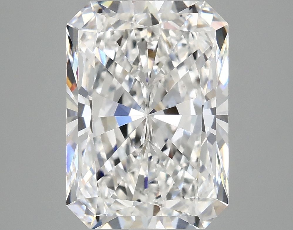 4.18 ct. radiant Lab Grown Diamond front image